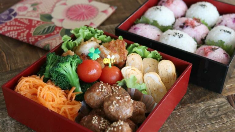 【行楽お弁当作り】1時間で出来るおうちお花見弁当の詰め方2021bento#680