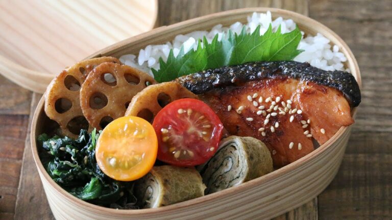 【お弁当作り】ちょっとの工夫でマンネリ打破!鮭のみりん焼き弁当bento#616