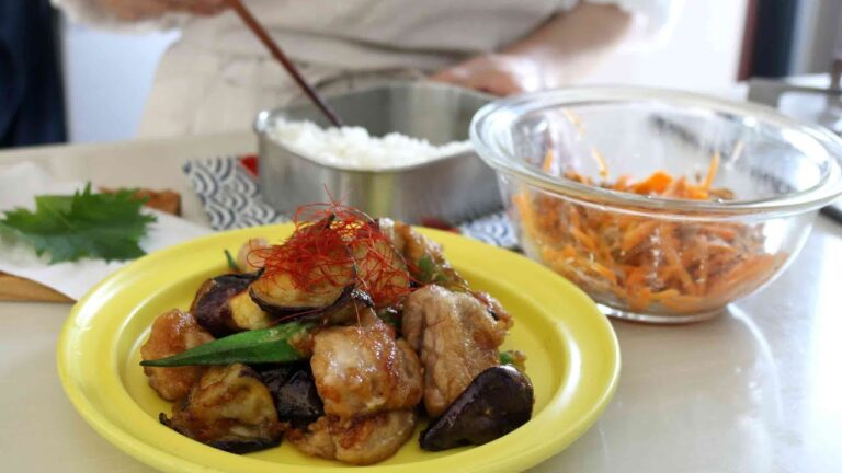 【お弁当作り】ナスたっぷり激ウマ!夏野菜炒め弁当bento#901