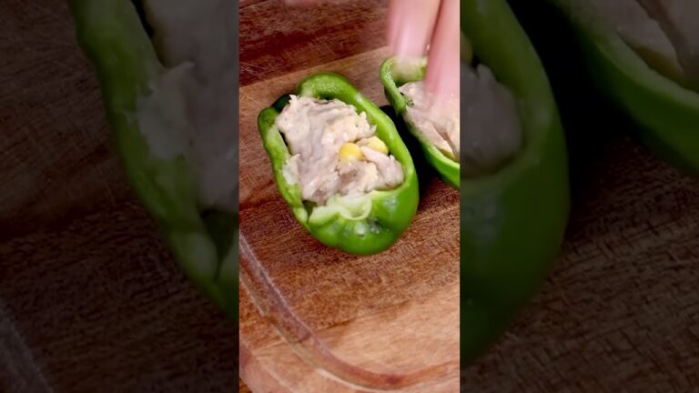 【ピーマン嫌い克服!?】ツナマヨコーンのピーマンボート #shorts 【ピーマン嫌い克服!?】ツナマヨコーンのピーマンボート #shorts