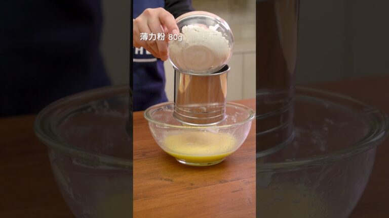 【甘酸っぱい🍓】いちごブラウニーの作り方【プレゼントにも🎁】 #shorts