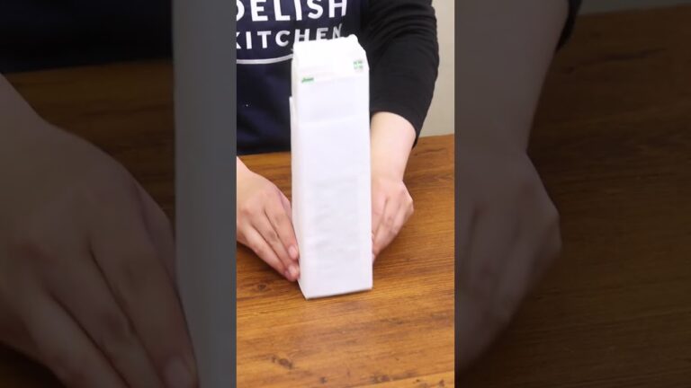 【牛乳消費に!】牛乳パックでチョコプリンの作り方【ぷるんぷるん】#shorts 【牛乳消費に!】牛乳パックでチョコプリンの作り方【ぷるんぷるん】#shorts