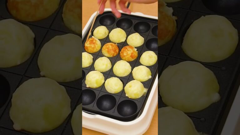 【たこ焼き器で作る】揚げないハッシュドポテトボールの作り方 #Shorts