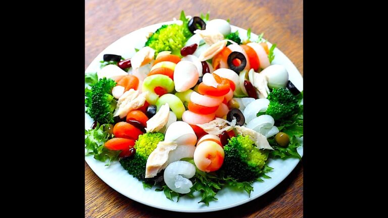 【どうなってるの？】野菜用スパイラルカッターで簡単おしゃれなパーティーサラダ / Spiralized Salad #shorts