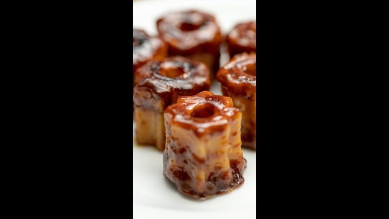 このカヌレ、あなたが知っているアレで出来ているんです! / Chikuwabu Canelé #shorts このカヌレ、あなたが知っているアレで出来ているんです! / Chikuwabu Canelé #shorts