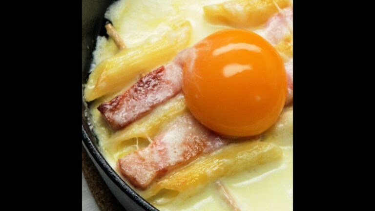 【このパスタあり♡】串カルボナーラ！超簡単！！ / Pasta Carbonara Skewers #Shorts