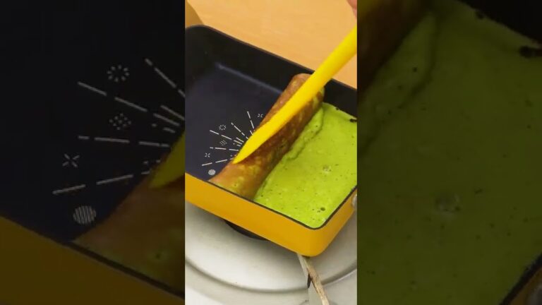 【卵焼き器で】抹茶バームクーヘンの作り方 #Shorts 【卵焼き器で】抹茶バームクーヘンの作り方 #Shorts