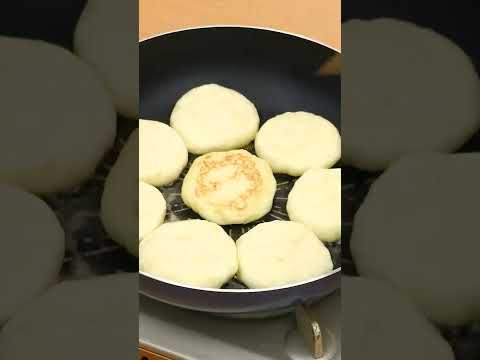 【チーズがのびーる♪】もちもちいももちの作り方 #Shorts