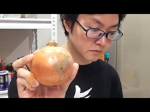 ヤバい、料理研究家のおじさんに玉葱でまかない作らせたらあまりにもウマい朝食出来た