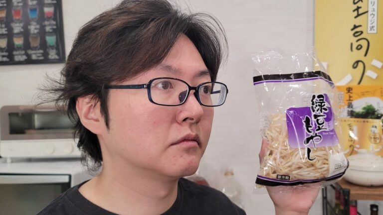 1杯89円でこんなうめえもんできるのか。超極貧激ウマごはん【虚無もやし丼】