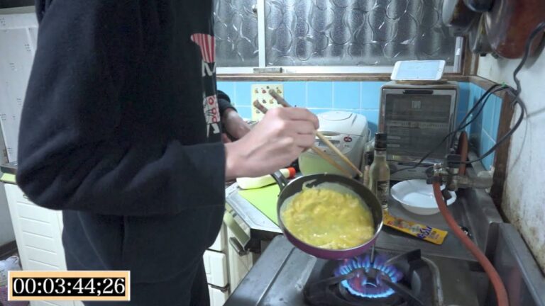 【オムライスRTA】どれだけ早くオムライス作れるか挑戦してみた! 【オムライスRTA】どれだけ早くオムライス作れるか挑戦してみた!