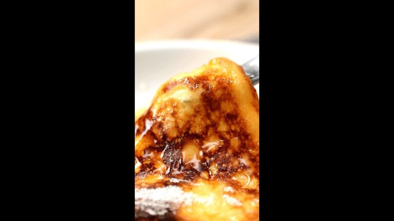 【パンにしか見えない】お餅で簡単フレンチトースト / MOCHI French Toast #shorts