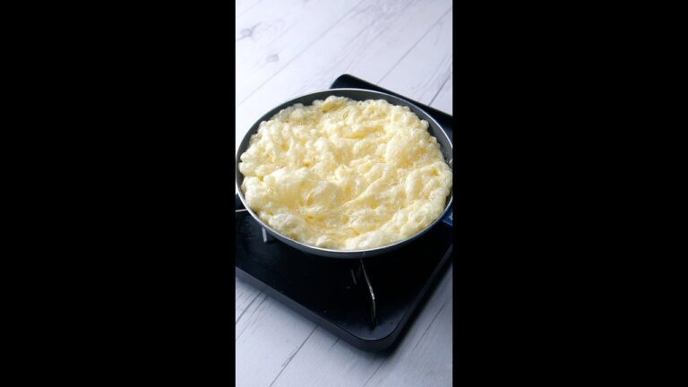 【とろけるような舌触り】卵をもふもふにしたら最高だった / Fluffy Egg Omelette with Kanikama Sauce #shorts 【とろけるような舌触り】卵をもふもふにしたら最高だった / Fluffy Egg Omelette with Kanikama Sauce #shorts