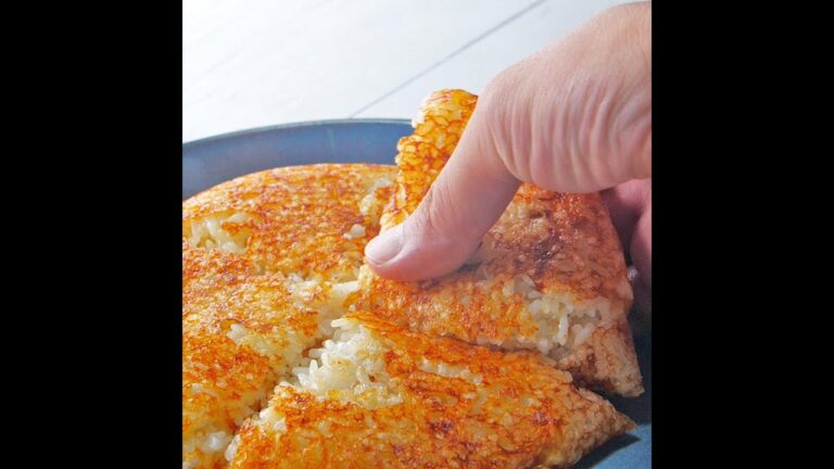 【握らないからめっちゃ簡単】焼きおにぎりが超時短で作れちゃう！ / Baked Non-Shaped Onigiri #shorts