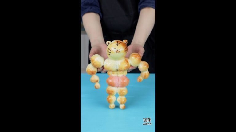 【寅年】今年こそはこんな体になりたい…!?筋肉ムキムキすぎる虎のちぎりパン / Such a Ripped Buddy!? Pull Apart Tiger Bread! #Shorts 【寅年】今年こそはこんな体になりたい…!?筋肉ムキムキすぎる虎のちぎりパン / Such a Ripped Buddy!? Pull Apart Tiger Bread! #Shorts