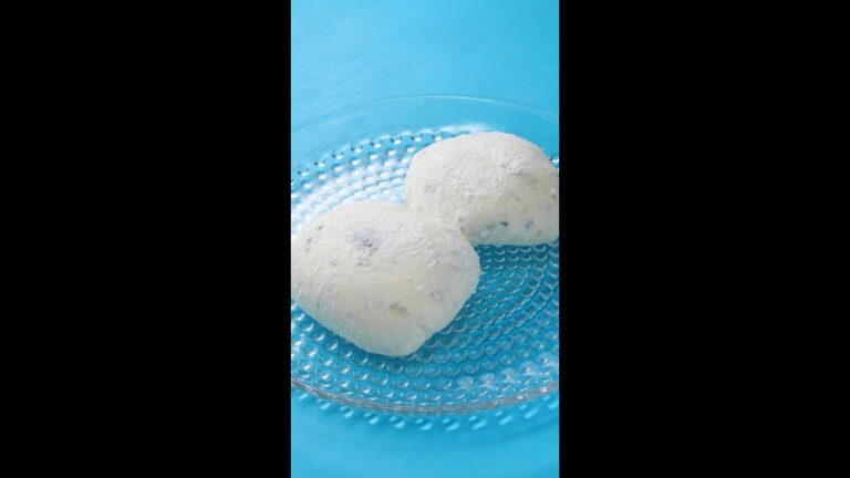 【話題のスイーツ】こんなところにも使えるあの「紙」で最高の大福できちゃった! / Cream Cheese Mochi #shorts 【話題のスイーツ】こんなところにも使えるあの「紙」で最高の大福できちゃった! / Cream Cheese Mochi #shorts