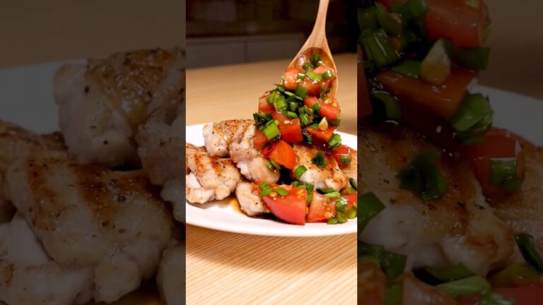 【暑さ疲れに食べたい】鶏肉のピリ辛トマトニラだれ #ショート