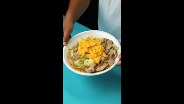 【爆速でご飯が消える】旨すぎるとろとろ豚玉キャベツ炒め / Creamy Pork and Cabbage #Shorts 【爆速でご飯が消える】旨すぎるとろとろ豚玉キャベツ炒め / Creamy Pork and Cabbage #Shorts