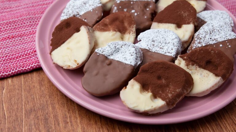 バケットカリカリ！2種のチョコラスク♪ / Chocolate Rusks 2 Ways