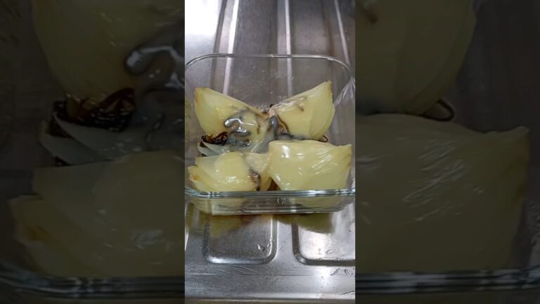 玉ねぎの塩昆布バター蒸し #shorts #料理 #玉ねぎレシピ 玉ねぎの塩昆布バター蒸し #shorts #料理 #玉ねぎレシピ