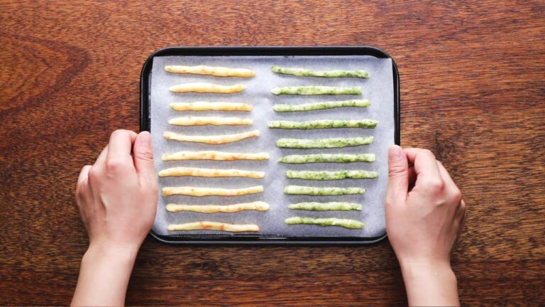 カリポリとまらない!コンソメ&青のり風味のポテトスナック カリポリとまらない!コンソメ&青のり風味のポテトスナック