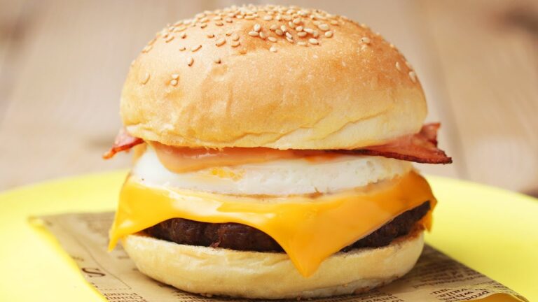 秋になったら食べたくなる！お月見チーズバーガー〜お家であの味を再現！〜 / Otsukimi Cheese Burger