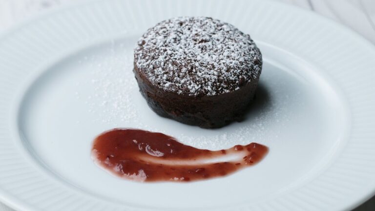 ホワイトチョコ入りフォンダンショコラ〜中からとろ〜り♪〜 / White Chocolate Filled Fondant