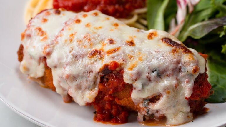 鶏むね肉でフライドチキンロール〜ボリューム満点〜 鶏むね肉でフライドチキンロール〜ボリューム満点〜