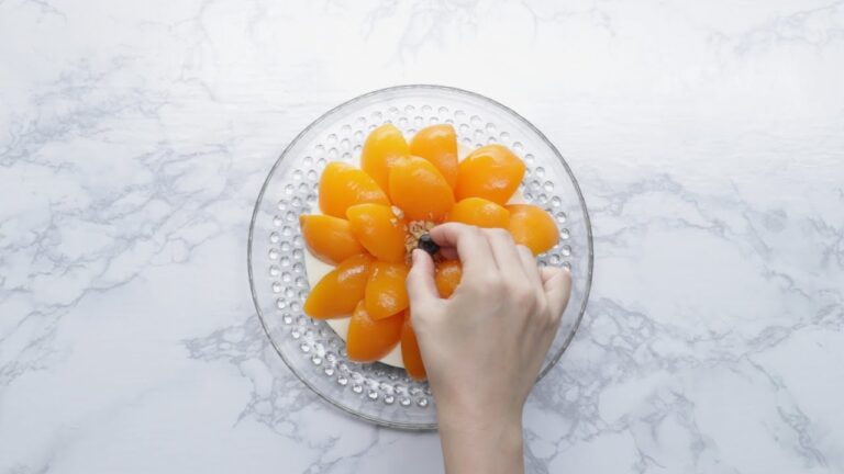 桃の缶詰で作れる！ひまわりチーズケーキ