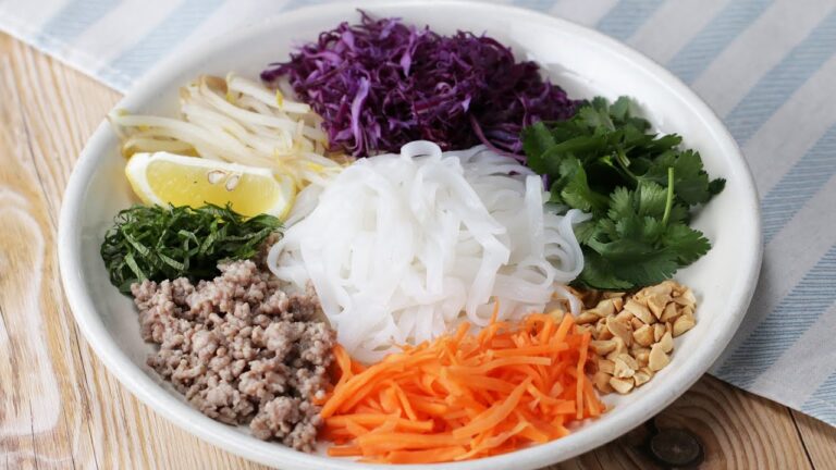 混ぜて楽しむ♪エスニック風和え麺