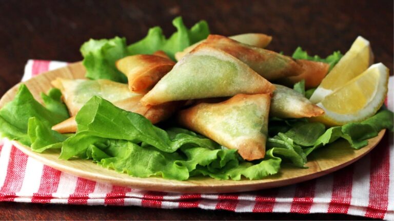 春巻きの皮で！アボカド生ハム巻きフライ