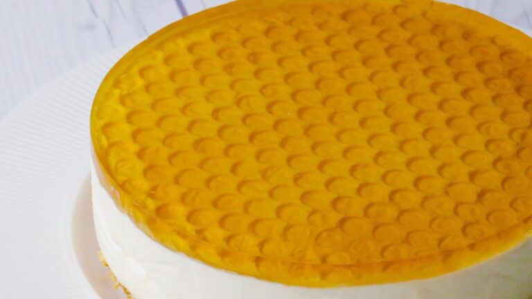 ハチの巣柄が可愛い!ハニーメープルチーズケーキ ハチの巣柄が可愛い!ハニーメープルチーズケーキ