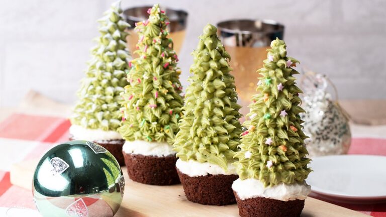 みんなで作りたい♪クリスマスツリーケーキ みんなで作りたい♪クリスマスツリーケーキ