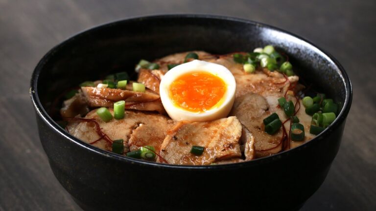 レンジで簡単!鶏チャーシュー丼 レンジで簡単!鶏チャーシュー丼