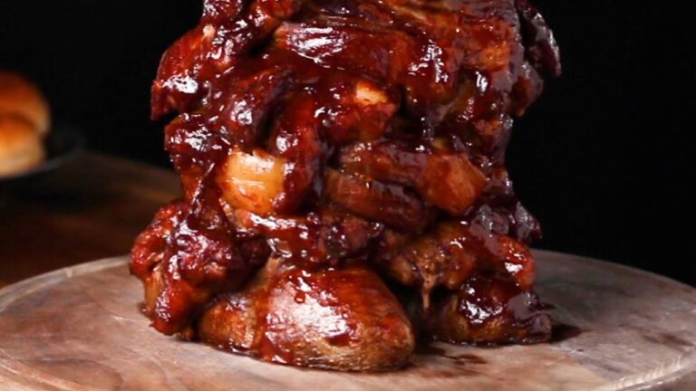 そびえる肉山！バーベキューポークタワー