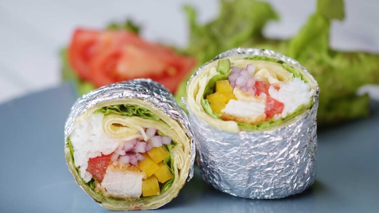 サクじゅわ！とんかつブリトー