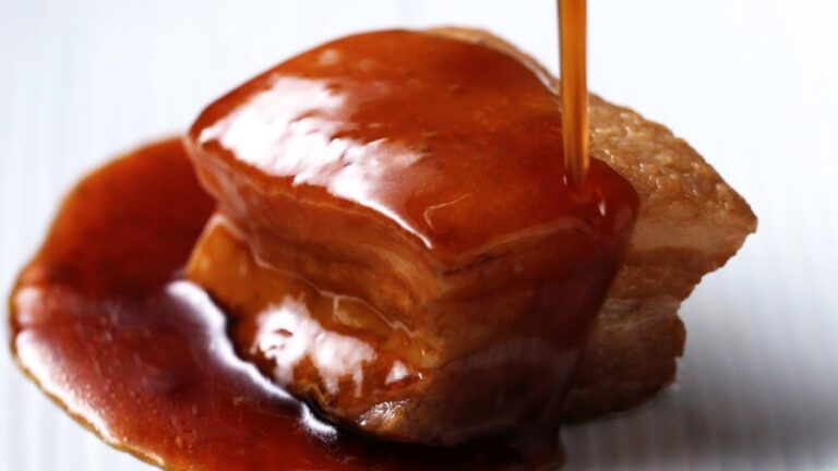 炊飯器でお肉やわらか！とろけるチーズの豚角煮まん