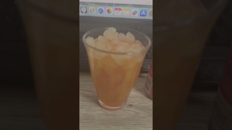 皆さん今日もお疲れ様です。疲れすぎですね、寝ましょう #ショート #shorts #飯テロ #酒 ではない #大学生 #ブログ #vlog #大学生 #日常vlog #おすすめにのりたい