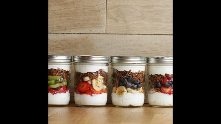 朝ごはんに♪ 手作りグラノーラでフルーツヨーグルト 朝ごはんに♪ 手作りグラノーラでフルーツヨーグルト