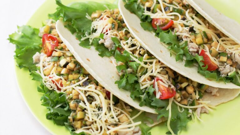 ボリューム◎さっぱり野菜ソースの和風タコス