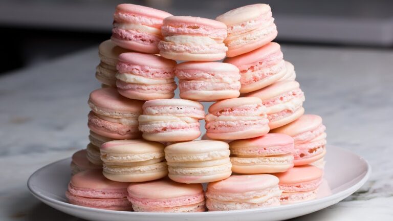 マーブル模様がかわいい🍓 ストロベリー・チーズケーキ・マカロン