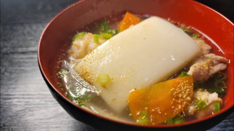 醤油を一滴も使わない。僕が知るなかで一番美味しいお雑煮の作り方