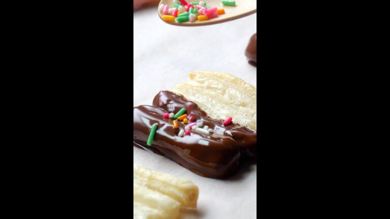 【バレンタインはこれ！】パイシートで簡単！韓国人気スイーツ「パルミカレ」レシピ / Palmier Carre #shorts