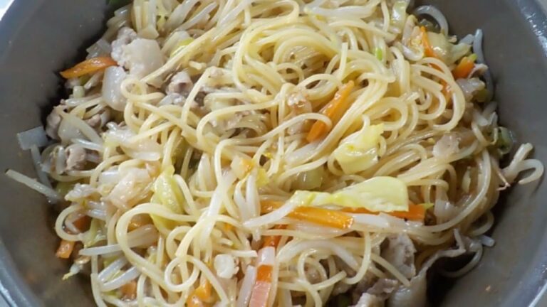 ≪お料理≫・・野菜炒め（パスタ入り）・・≪お食事≫