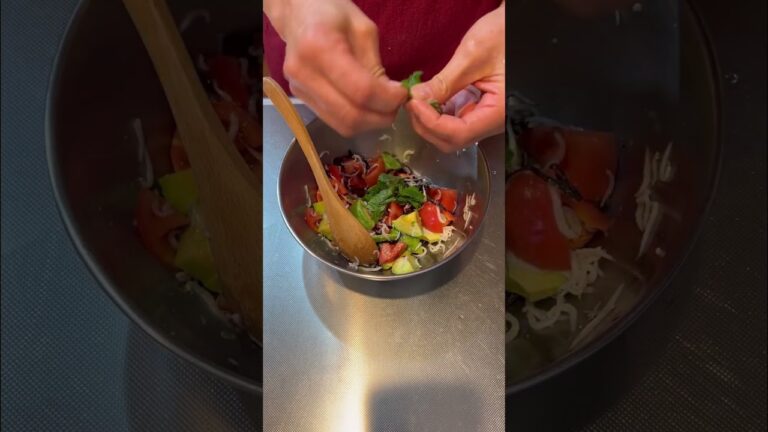 ＼美肌効果期待！／混ぜるだけおつまみ レシピはコメント欄に記載 #shorts