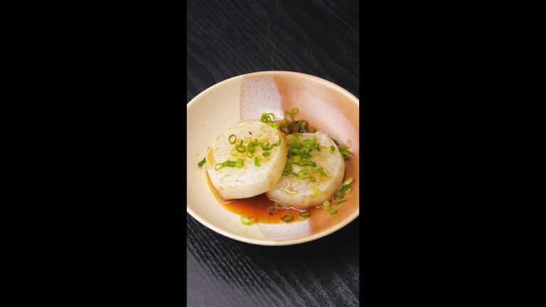 【レンジが大活躍】簡単すぎ時短ライスペーパー揚げ出し / Rice Paper Fried Daikon in Dashi #Shorts 【レンジが大活躍】簡単すぎ時短ライスペーパー揚げ出し / Rice Paper Fried Daikon in Dashi #Shorts