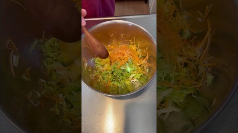 【キャベツ】＼おかずサラダ／キャベツとささみのサラダ レシピはコメント欄に記載 #shorts