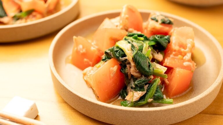 【切って和えるだけ】彩りもバッチリフレッシュな味わい『トマトのツナ和え』 【切って和えるだけ】彩りもバッチリフレッシュな味わい『トマトのツナ和え』