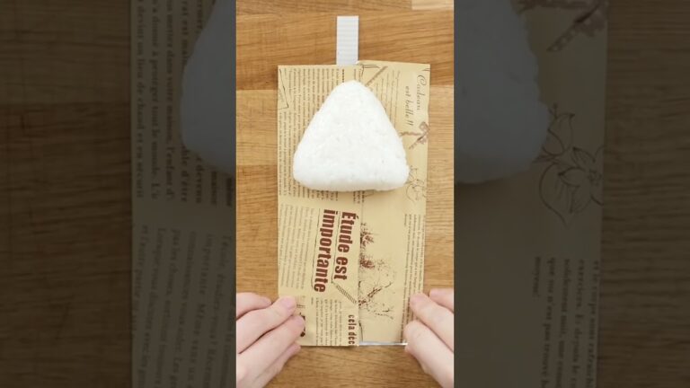 【コンビニ風おにぎり】海苔がパリパリ🍙 #レシピ #おにぎり #お弁当 【コンビニ風おにぎり】海苔がパリパリ🍙 #レシピ #おにぎり #お弁当