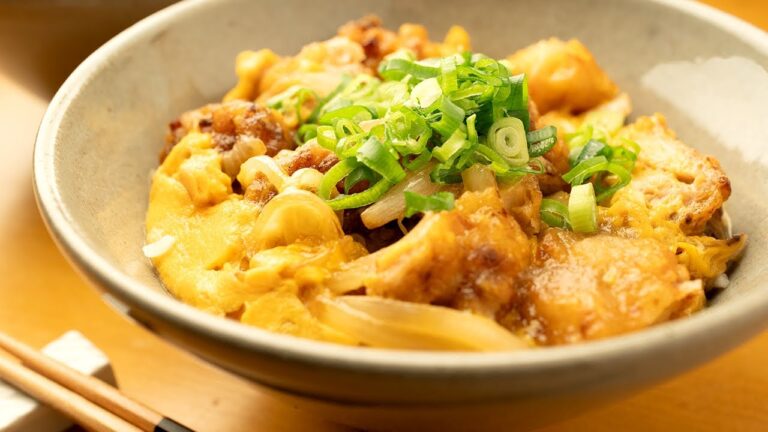 【作り置きでパパッと】ぺろっとあっという間になくなる『リメイク親子丼』 【作り置きでパパッと】ぺろっとあっという間になくなる『リメイク親子丼』